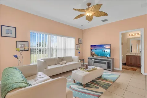 2620 Meadow View Court Kissimmee FL 34746