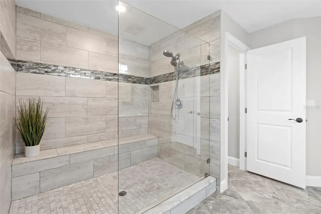 4592 40th Street S St Petersburg FL 33711