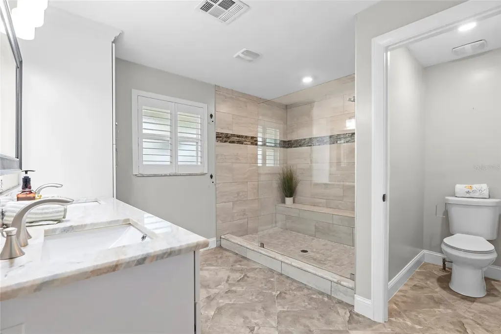 4592 40th Street S St Petersburg FL 33711