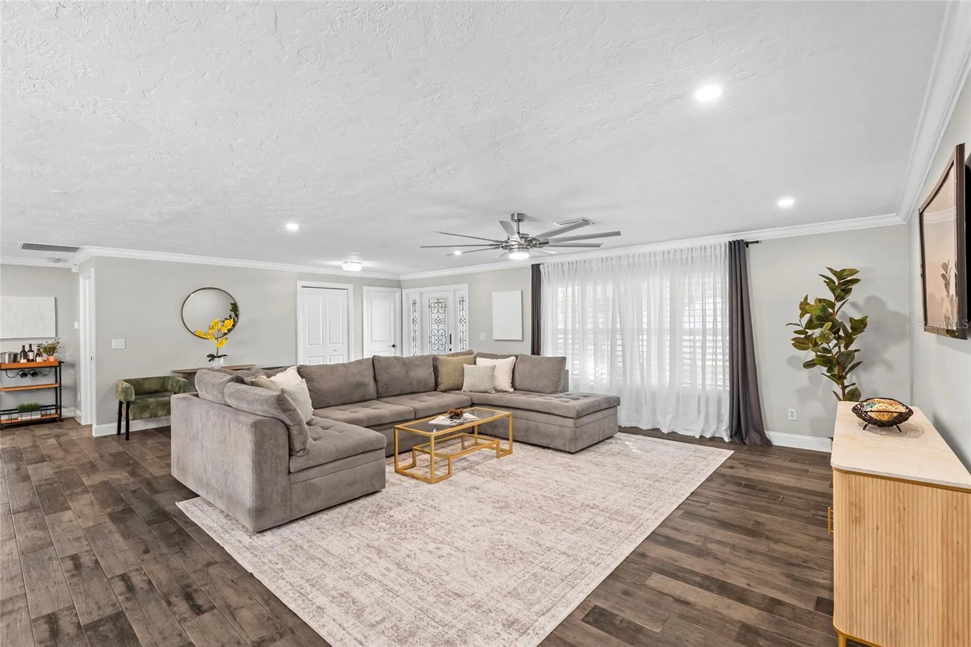 4592 40th Street S St Petersburg FL 33711