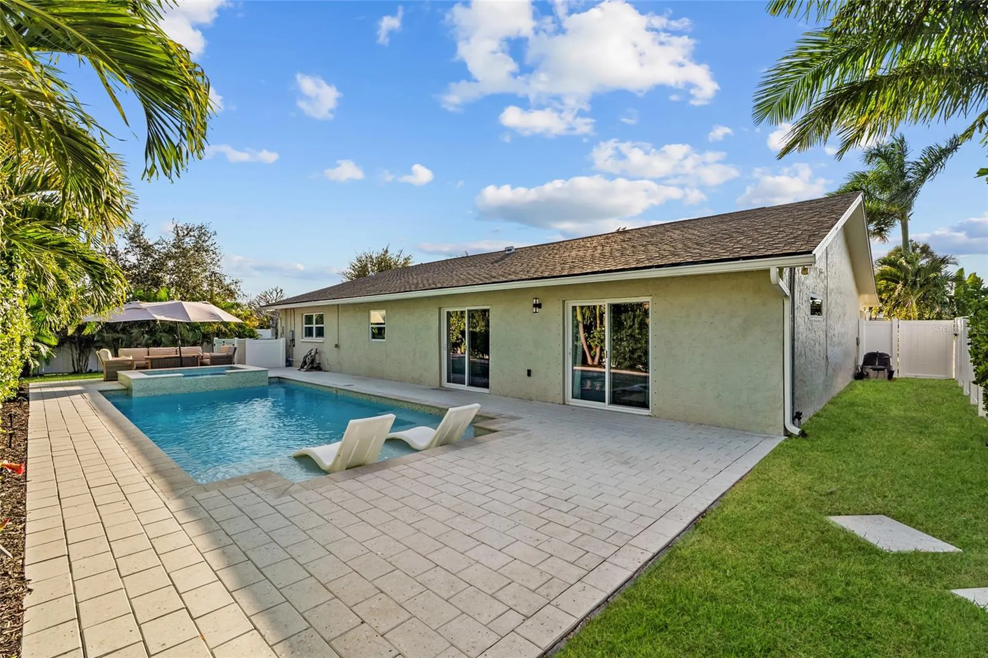 4592 40th Street S St Petersburg FL 33711
