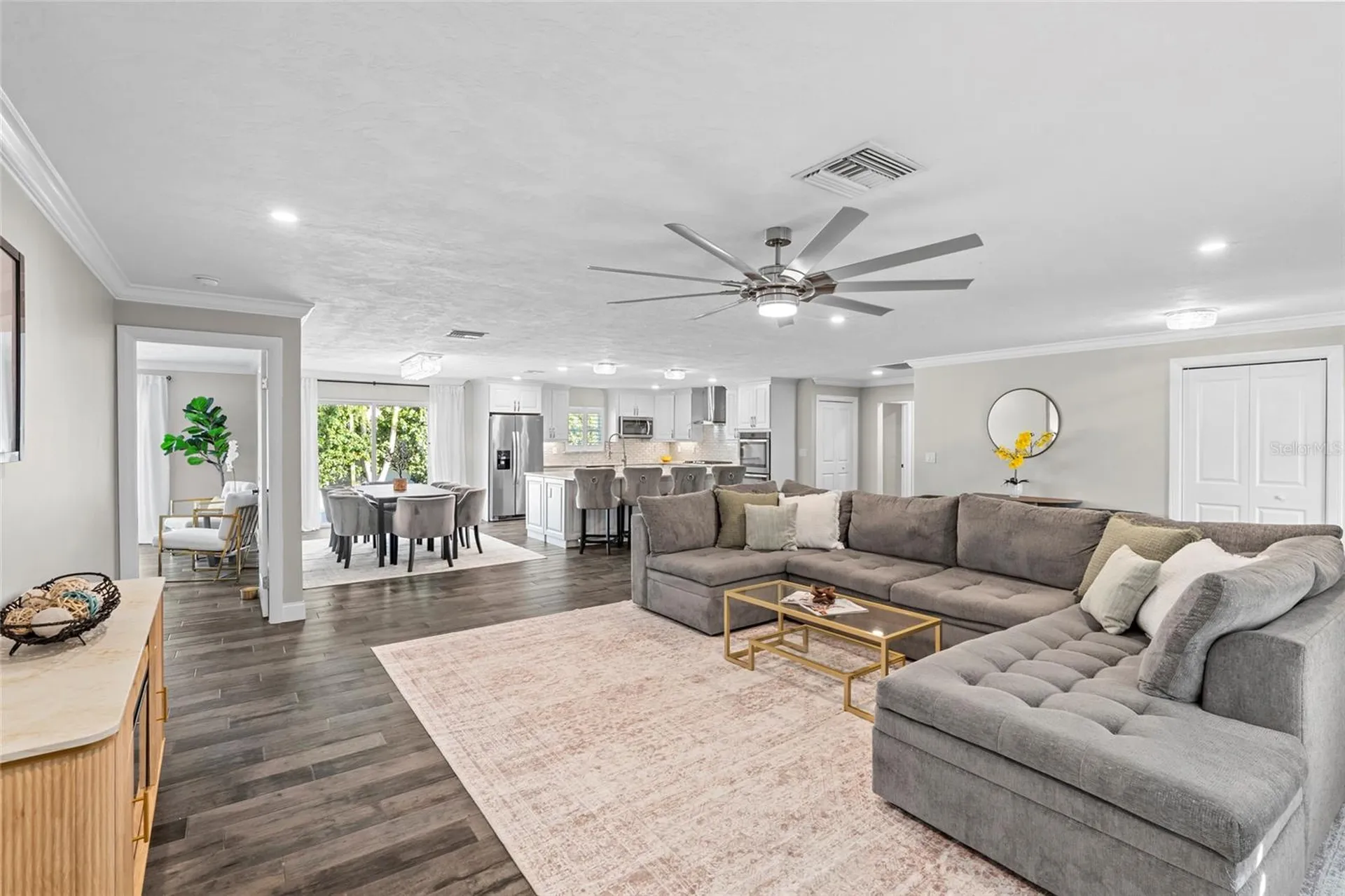 4592 40th Street S St Petersburg FL 33711