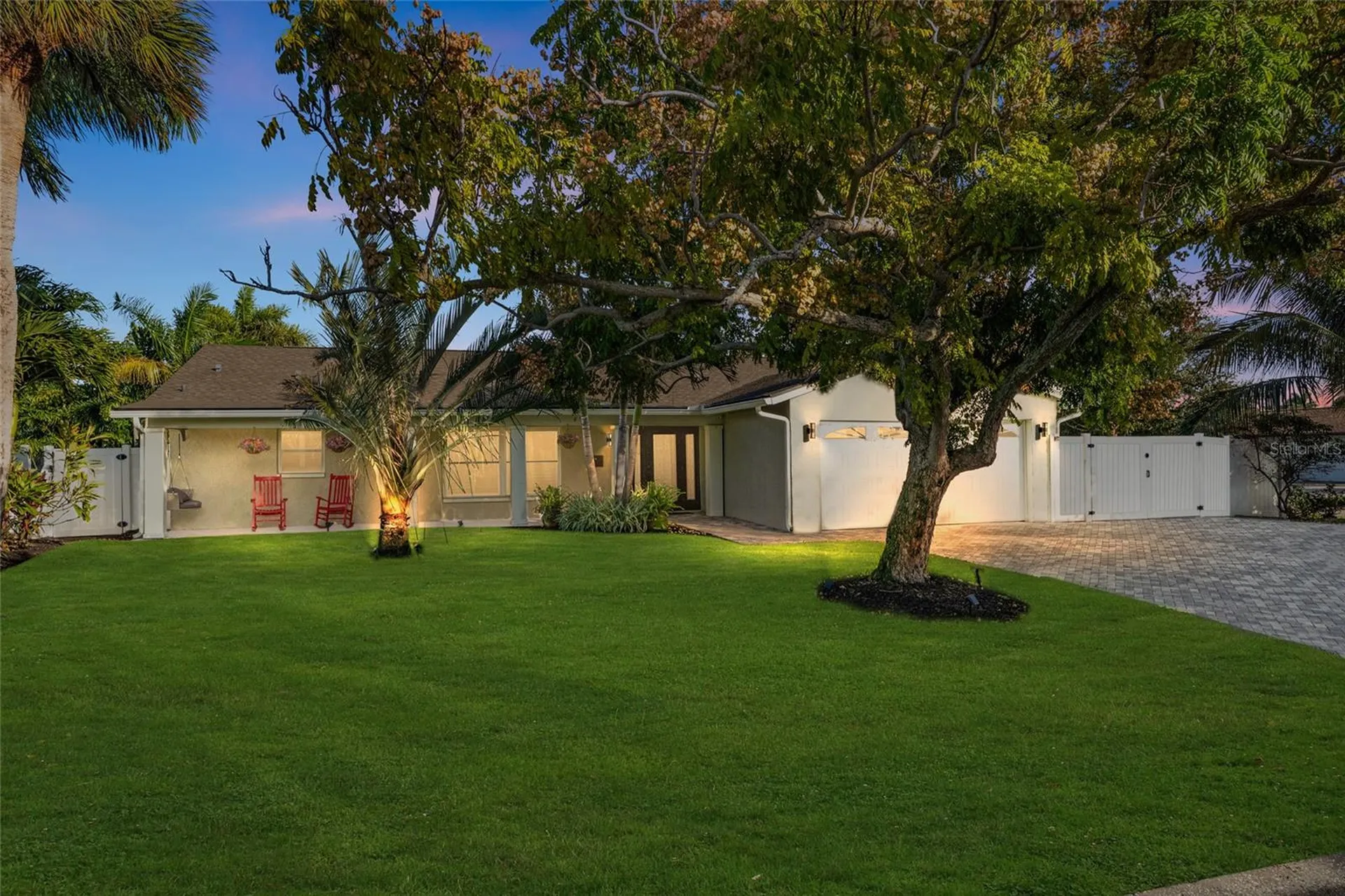 4592 40th Street S St Petersburg FL 33711
