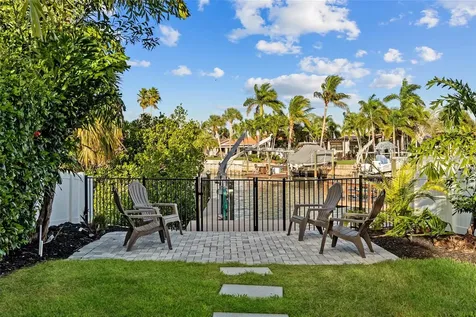 4592 40th Street S St Petersburg FL 33711