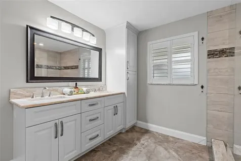 4592 40th Street S St Petersburg FL 33711