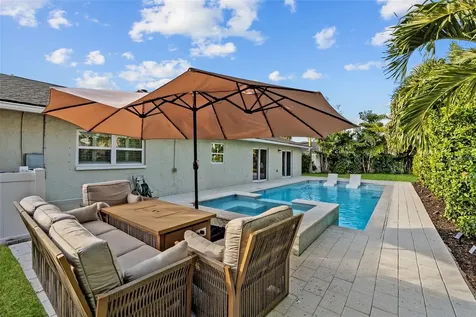 4592 40th Street S St Petersburg FL 33711