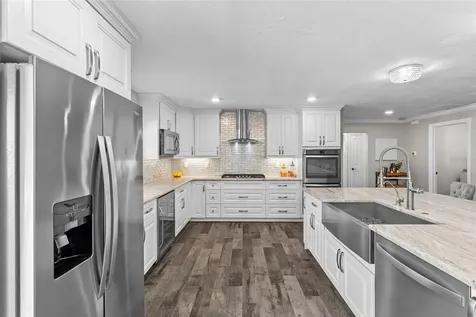 4592 40th Street S St Petersburg FL 33711