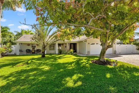 4592 40th Street S St Petersburg FL 33711