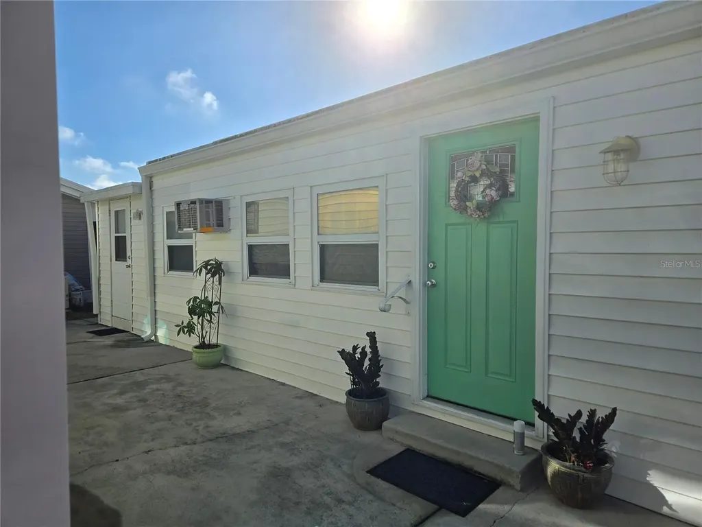 1475 Flamingo Drive Englewood FL 34224