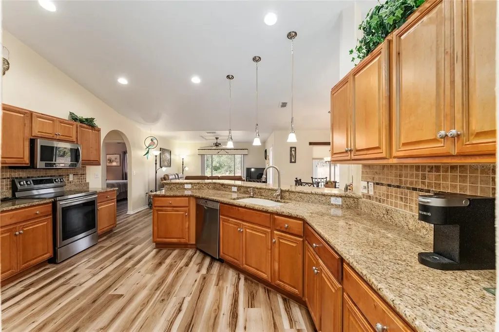 9910 SE 138th Loop Summerfield FL 34491