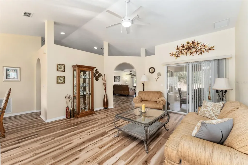 9910 SE 138th Loop Summerfield FL 34491