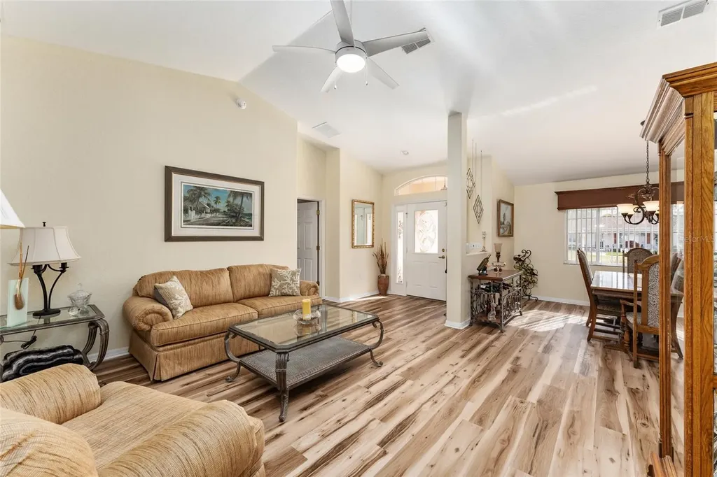 9910 SE 138th Loop Summerfield FL 34491