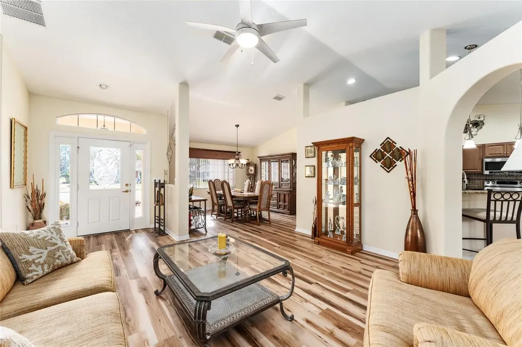 9910 SE 138th Loop Summerfield FL 34491