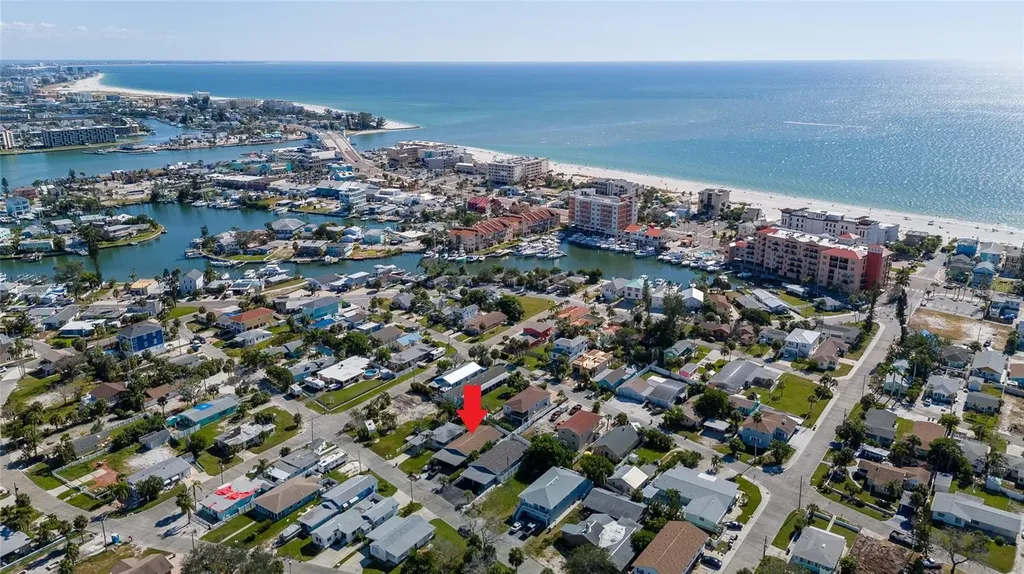 13246 4th Street E Madeira Beach FL 33708