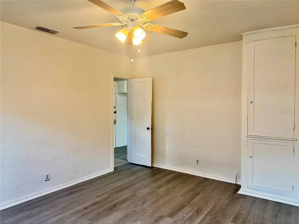 425 E Sessoms Avenue Lake Wales FL 33853