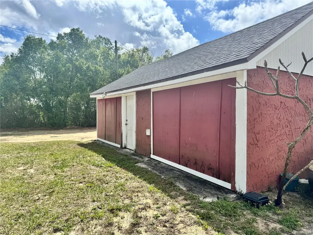 425 E Sessoms Avenue Lake Wales FL 33853