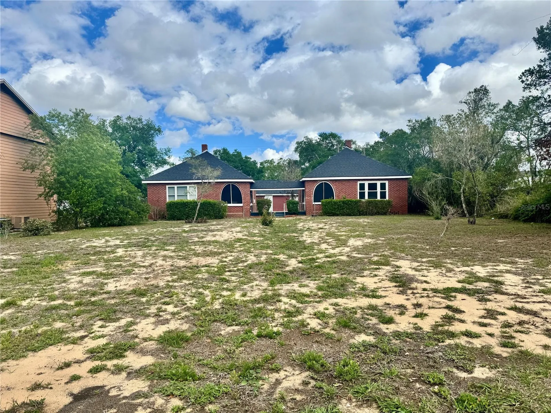 425 E Sessoms Avenue Lake Wales FL 33853