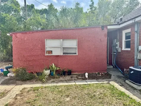 425 E Sessoms Avenue Lake Wales FL 33853