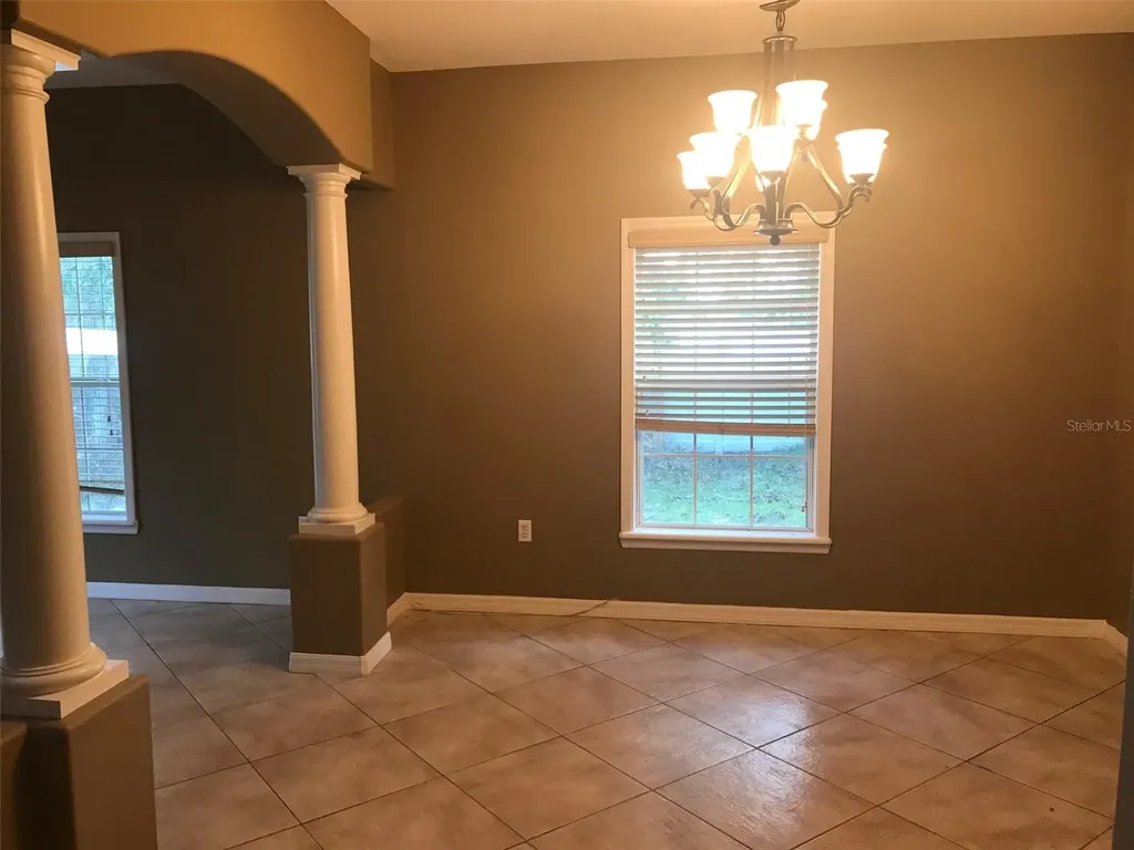 1518 Salem Drive Orlando FL 32807