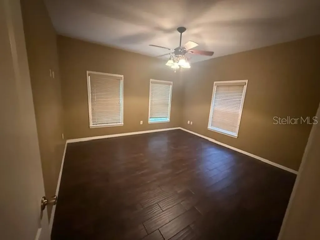 1518 Salem Drive Orlando FL 32807