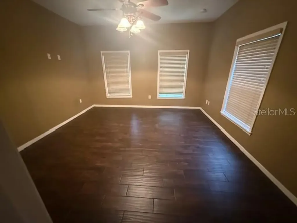 1518 Salem Drive Orlando FL 32807