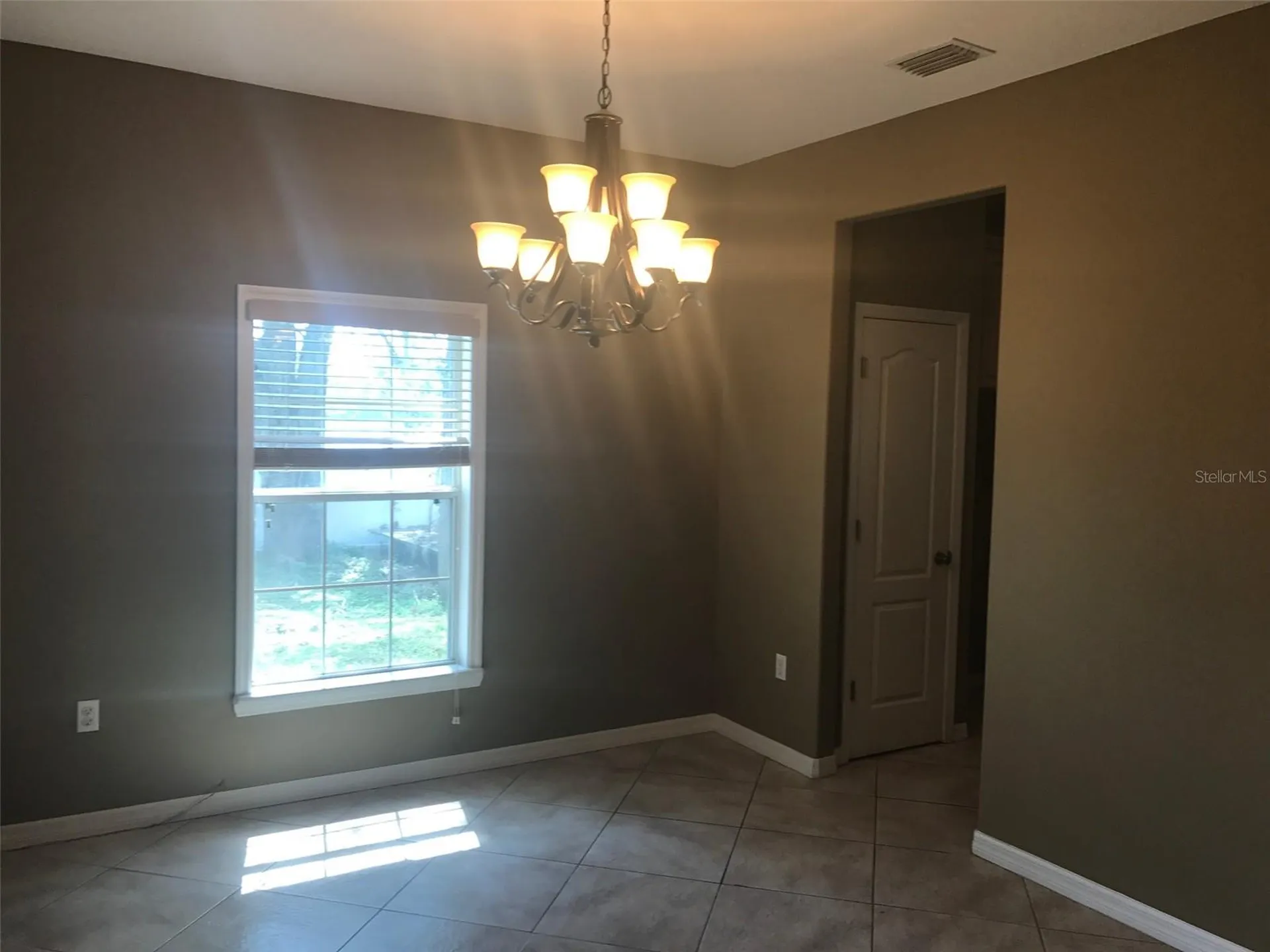 1518 Salem Drive Orlando FL 32807