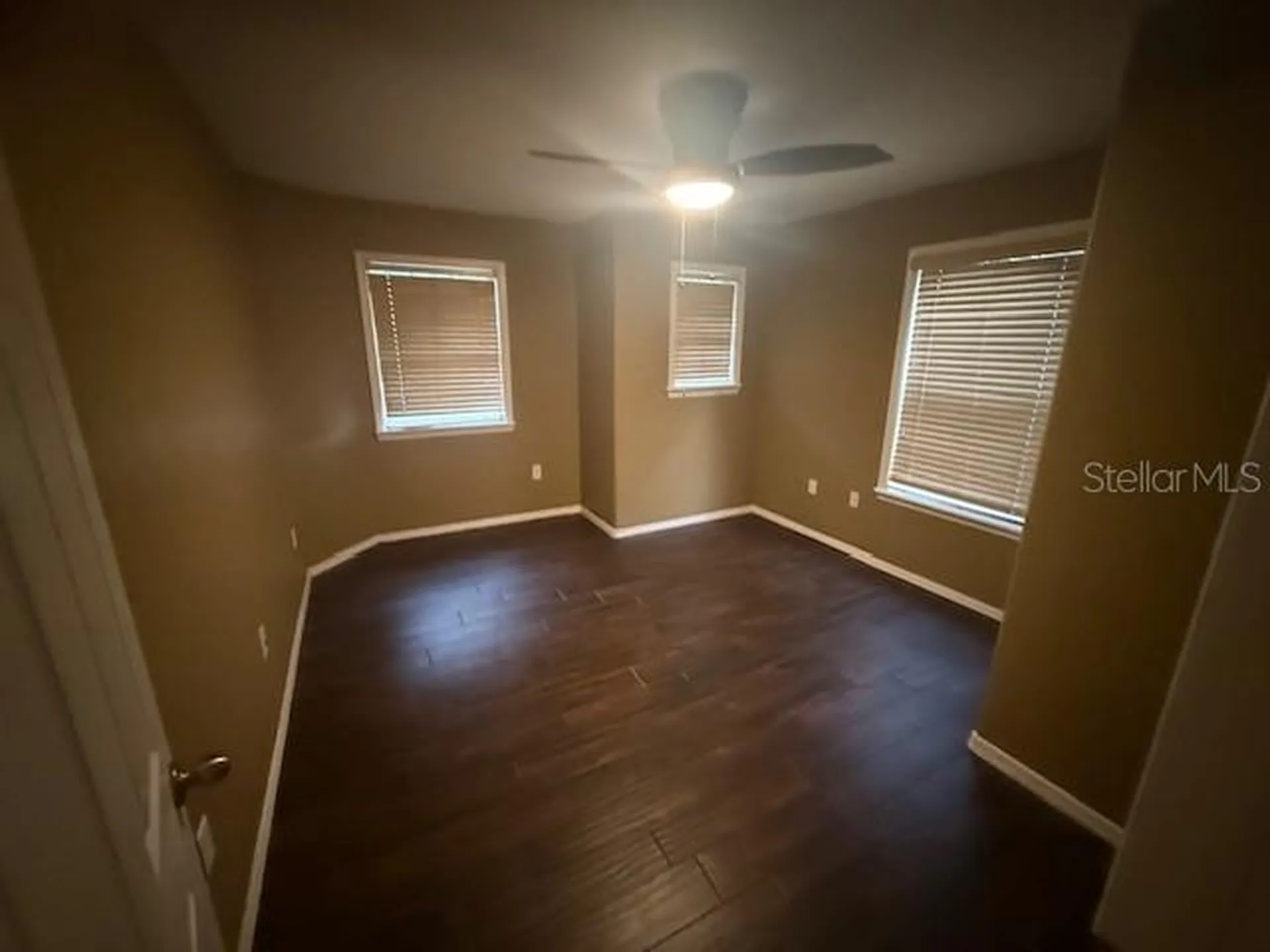 1518 Salem Drive Orlando FL 32807