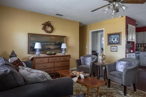 16325 SE 134th Court Weirsdale FL 32195