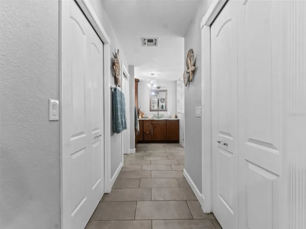 5200 Camberlea Avenue Zephyrhills FL 33541