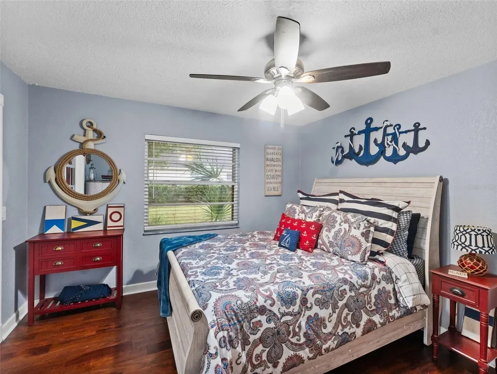 5200 Camberlea Avenue Zephyrhills FL 33541