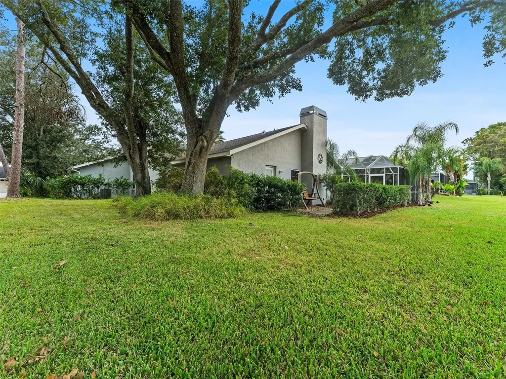 5200 Camberlea Avenue Zephyrhills FL 33541