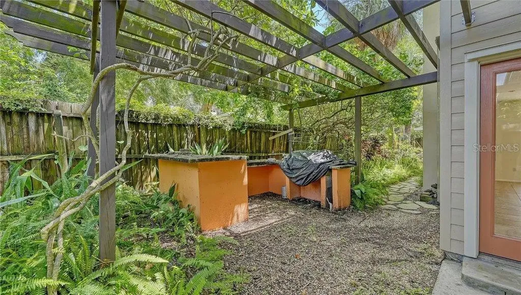 875 Indian Beach Drive Sarasota FL 34234