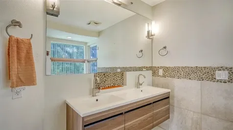 875 Indian Beach Drive Sarasota FL 34234