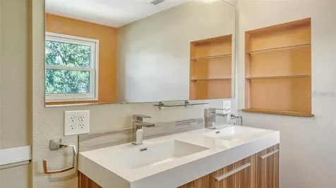 875 Indian Beach Drive Sarasota FL 34234