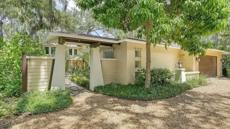 875 Indian Beach Drive Sarasota FL 34234