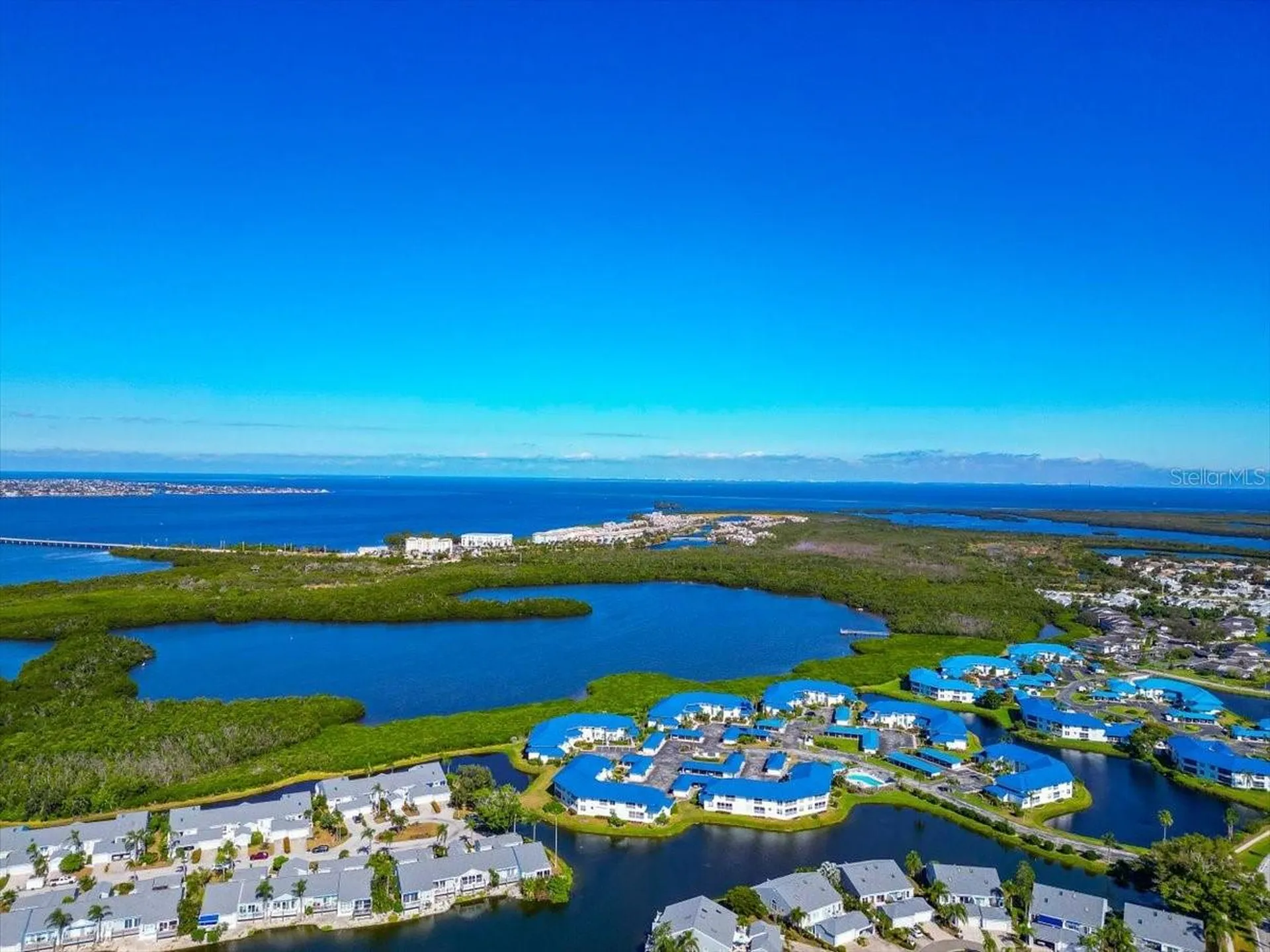 1216 Spoonbill Landings Circle Bradenton FL 34209