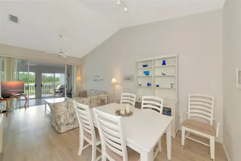 1216 Spoonbill Landings Circle Bradenton FL 34209