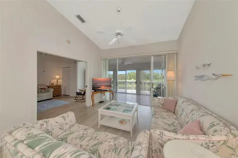 1216 Spoonbill Landings Circle Bradenton FL 34209
