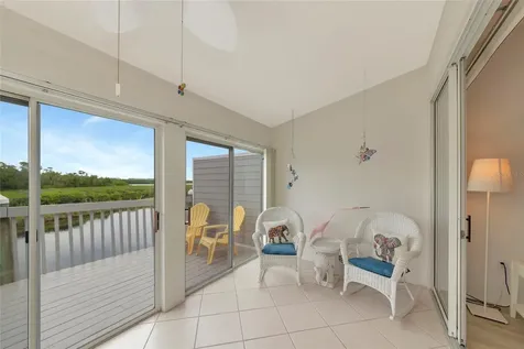 1216 Spoonbill Landings Circle Bradenton FL 34209