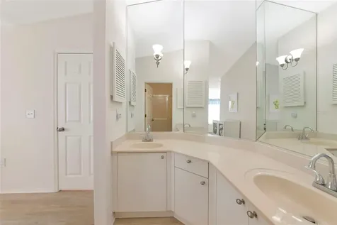 1216 Spoonbill Landings Circle Bradenton FL 34209
