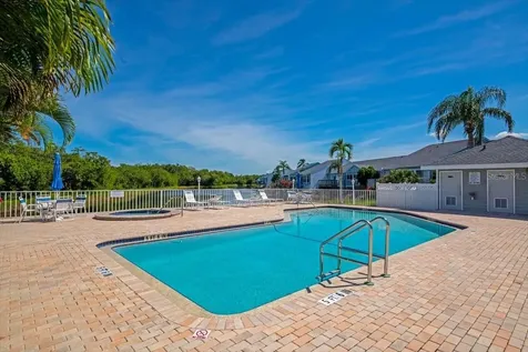 1216 Spoonbill Landings Circle Bradenton FL 34209