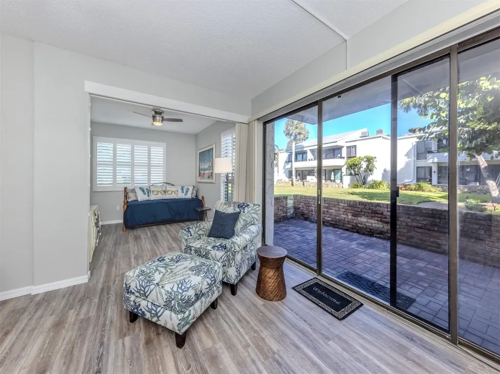 1555 Tarpon Center Drive Venice FL 34285