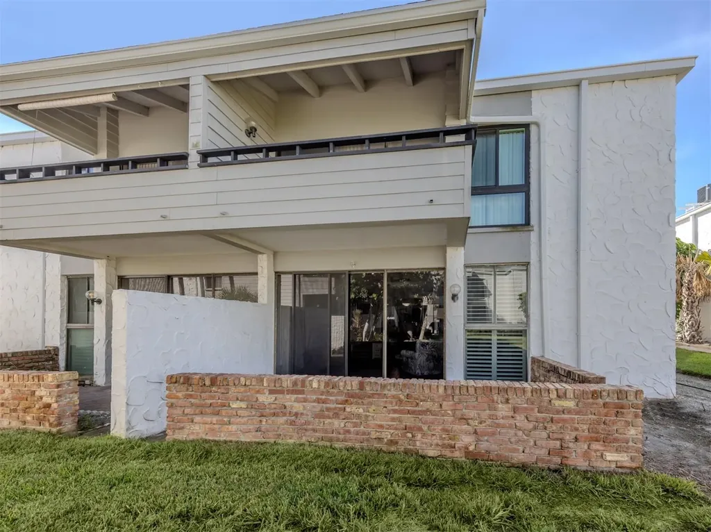 1555 Tarpon Center Drive Venice FL 34285