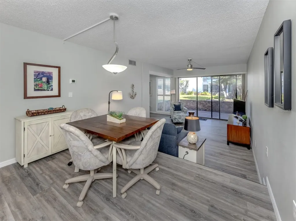 1555 Tarpon Center Drive Venice FL 34285