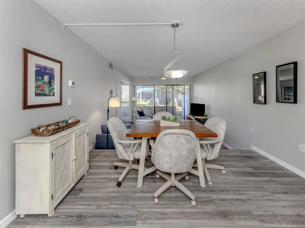 1555 Tarpon Center Drive Venice FL 34285