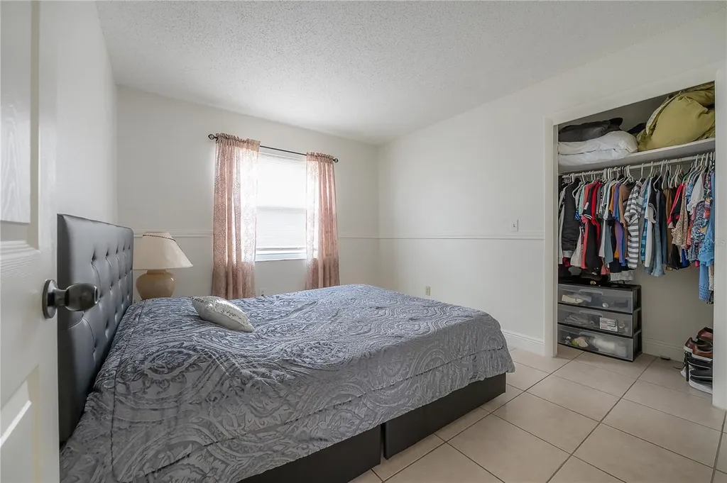 7210 N Manhattan Avenue Tampa FL 33614