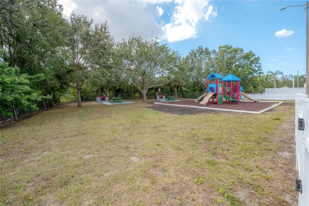 7210 N Manhattan Avenue Tampa FL 33614