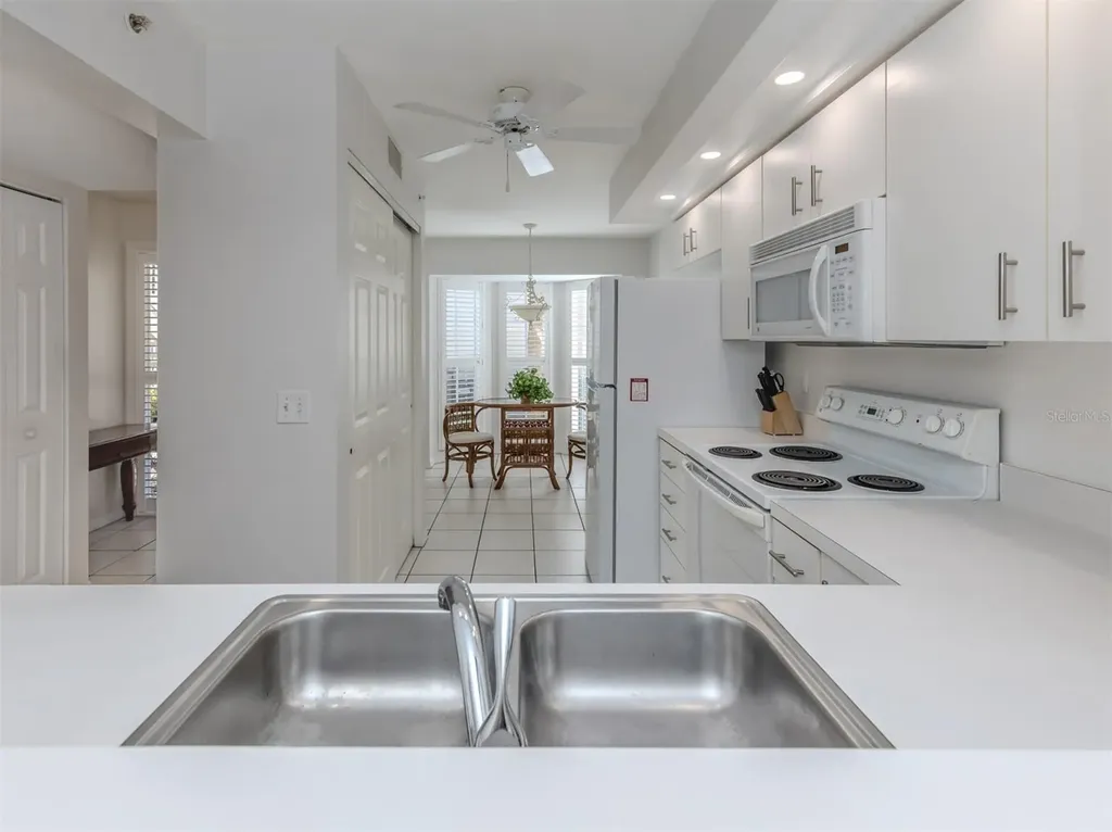 206 Silver Lake Drive Venice FL 34292