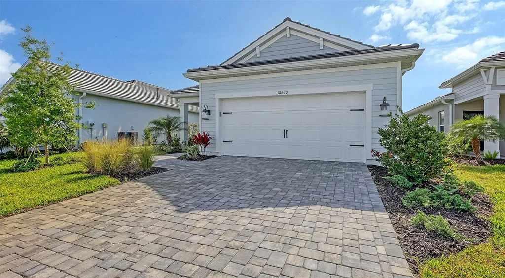 18230 Vizcaya Court Venice FL 34293