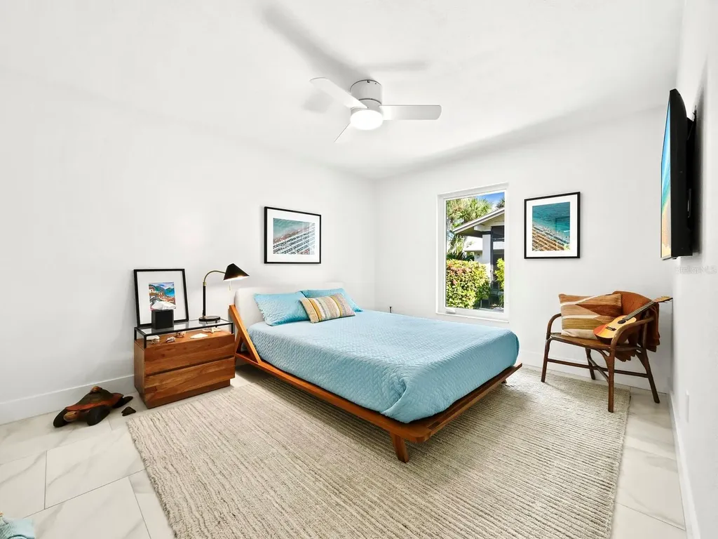 5341 Siesta Court Sarasota FL 34242